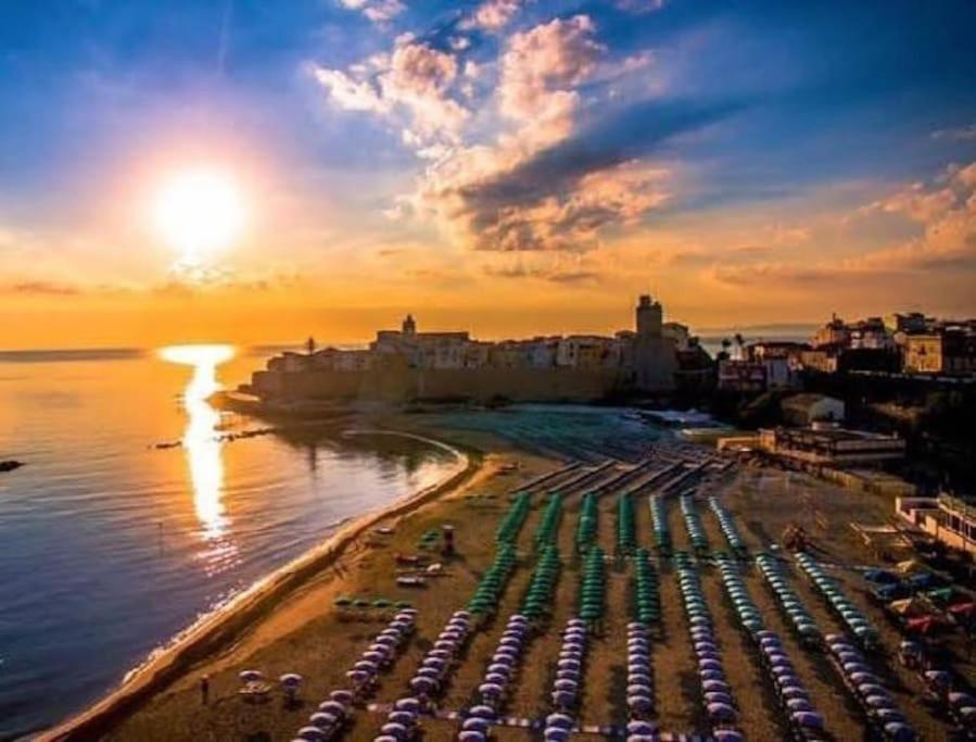 Torre Del Meridiano Casa Vacanze Centrale Термолі Екстер'єр фото